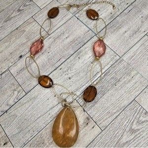 Lia Sophia Goldtone, Pink and Large Center Stone Pendant Necklace 19"L